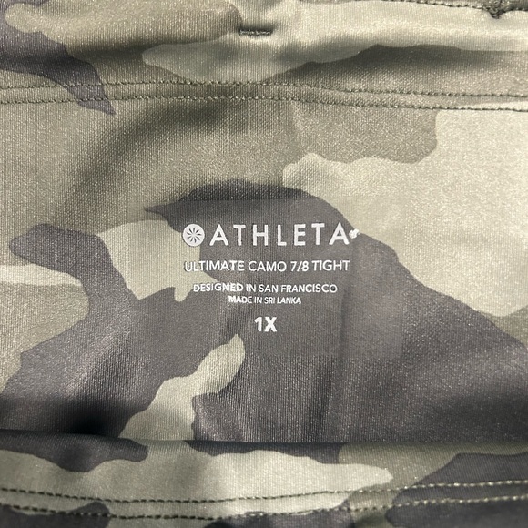NWT- Athleta Ultimate Camo 7/8 tight - Picture 6 of 7